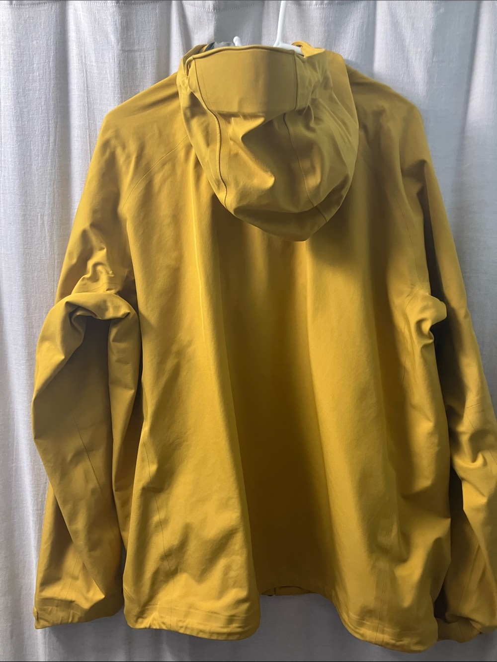 Men’s Heavy-Duty Raincoat - Picture 3 of 12